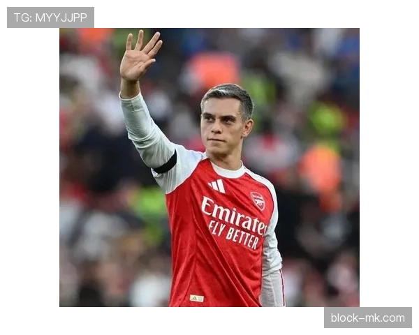 特罗萨德 vs 若塔：多面手前锋的两种用法