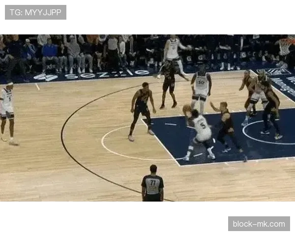 爱德华兹挡拆突破拉开换防空间，较上季关键回合增多